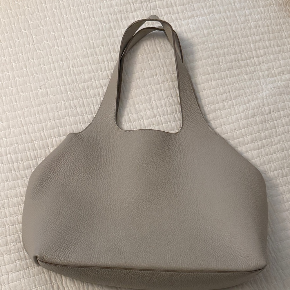 Cuyana Minimalist Gray Leather Tote Bag - Neutral Everyday Carry